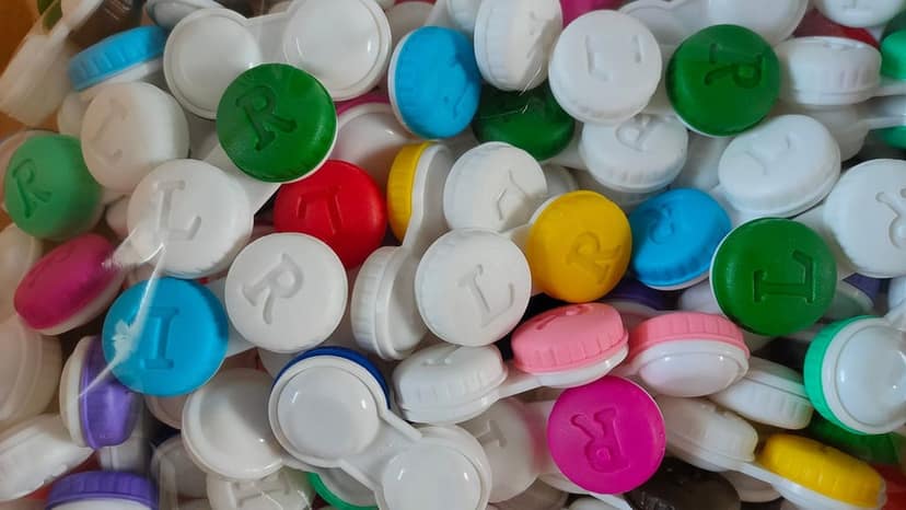 MD Lens Case 100 Contact Lens Case Containers view 2