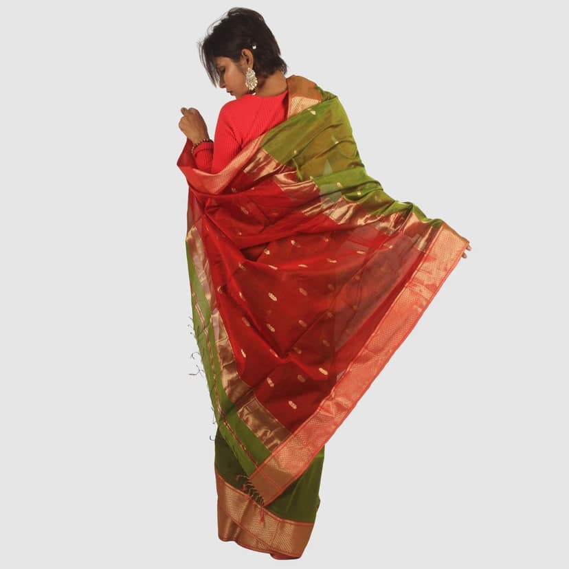 Olive Green Maheshwari Silk Saree with Diamond Border and Khat Buti view 2