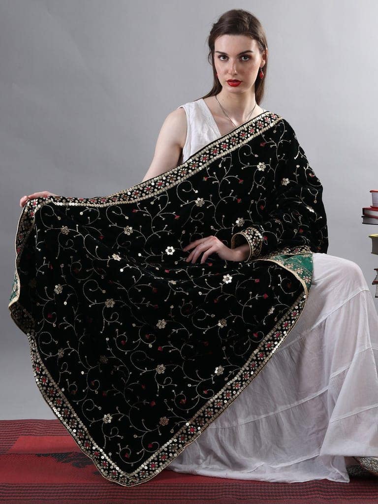 Bottle-Green Zari Embroidered Bail With Sequinned Flowers and Multicolour Thread Kite On Velvet Dupatta From Amritsar view 3