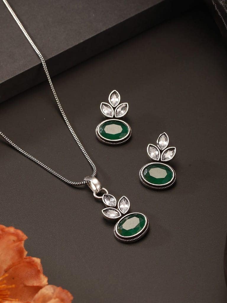 Oxidised Silver Toned Emerald Green & white Stone Studded Floral Minimal Pendant Chain Jewellery Set