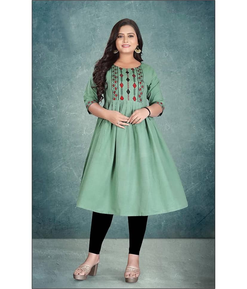 Hetsa Women Cotton Embroidered Anarkali Kurti ( Green )