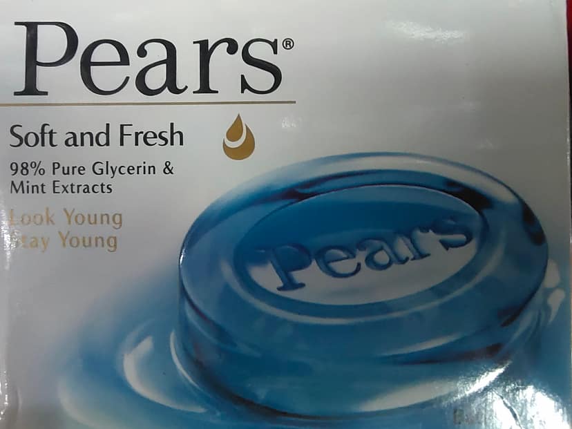 Pears bathing soap soft and fresh