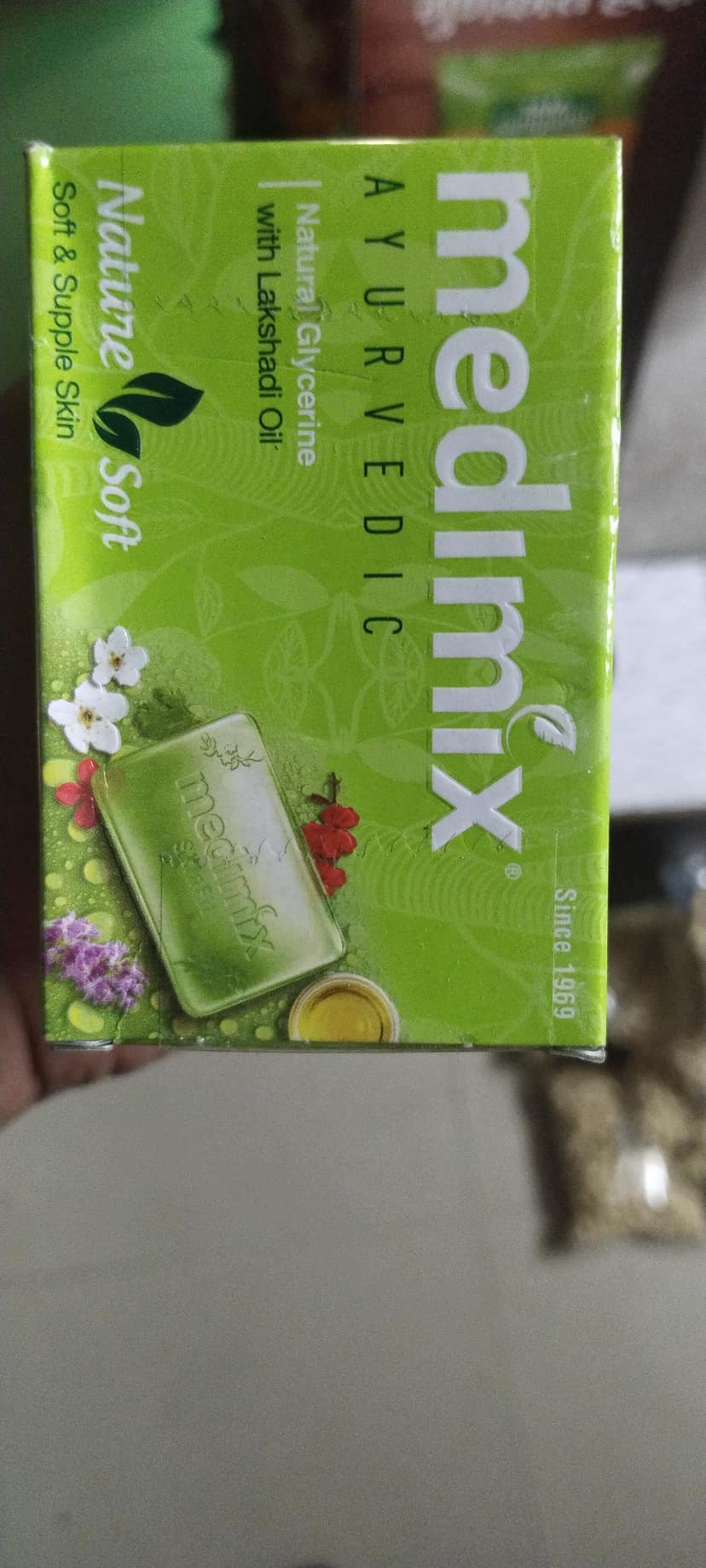 Medimix ayurvedic lakshadi soap buy 3 get 1free