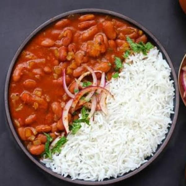 Rajma masala & rice/ tawa roti 3pcs