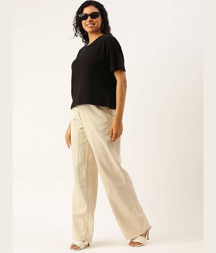 Bene Kleed Women Cotton Solid Oversized Fit Round Neck T-Shirt ( Green ) view 6