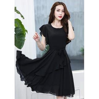 Elizy Women Black Plain Flair Georgatte Midi Dress view 2
