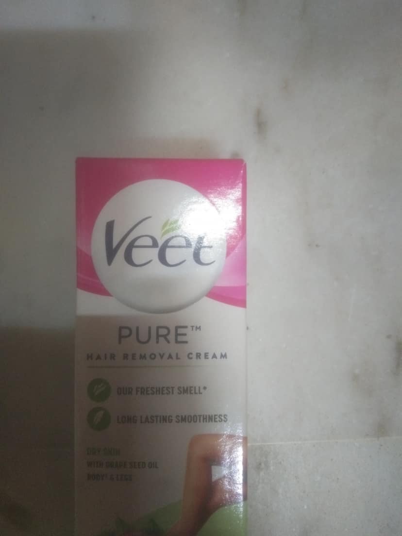 Veet Pure Hair removal cream Our freshest smele Long lasting smo With rape seed oil