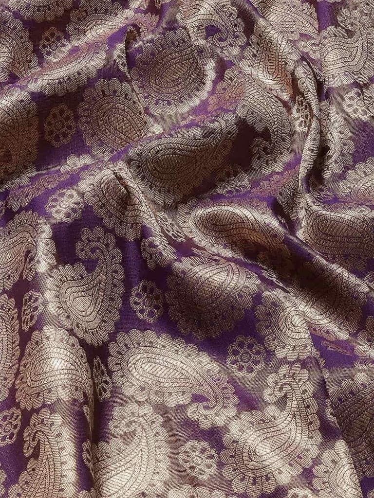 Women's Brocade Soft Silk Zari Woven Saree With Unstiched Blouse Piece view 5