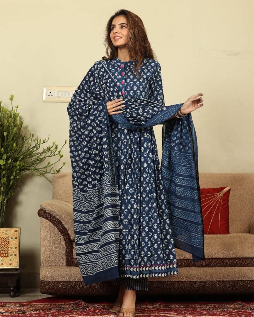 Anarakali Kurti Set Blue Color Bagru Handblock print with Mulmul Dupatta-2403 view 4