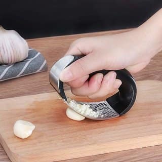 DSC Garlic Press