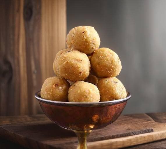 Aval Laddu (Poha Laddu)(5Pcs)