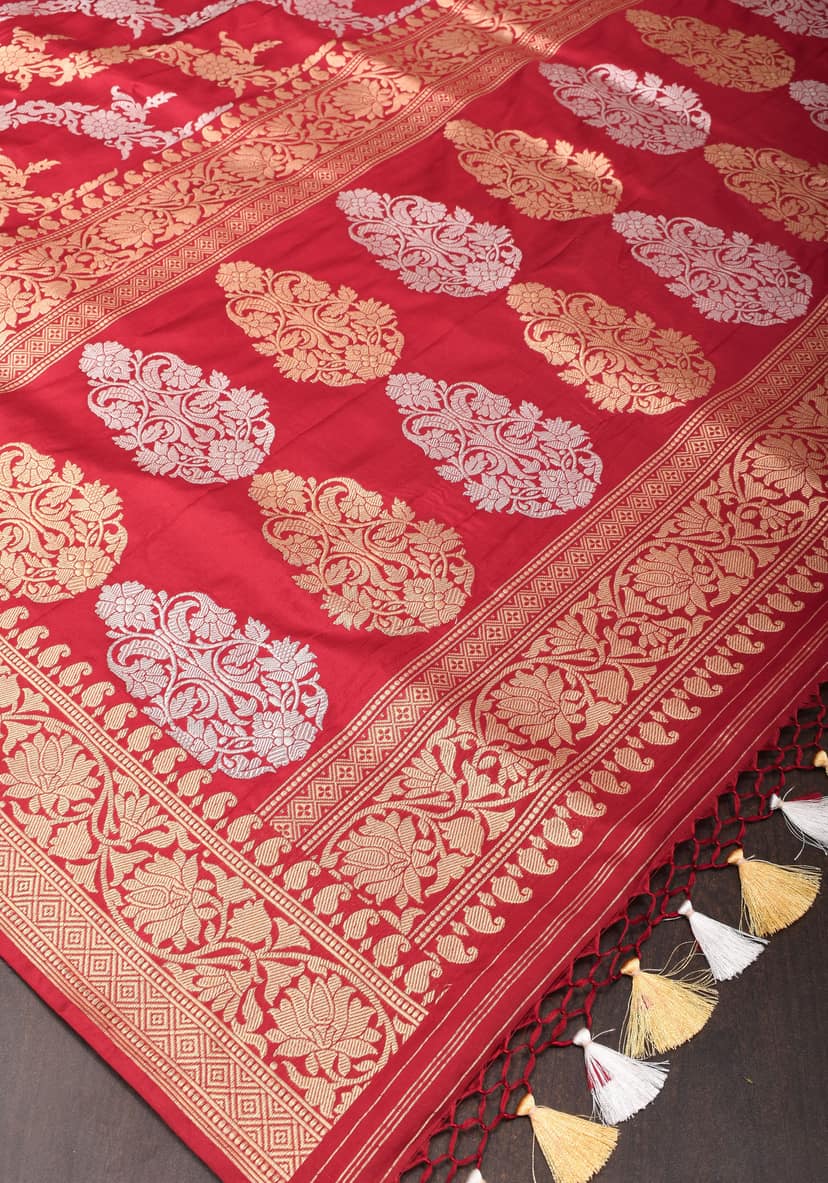 Exquisite Kadhuwa Jungla Alfi Leheria Saree in Blood Red | SILK MARK CERTIFIED view 3
