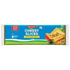 BRITANNIA CHEESY SLICES 765GM