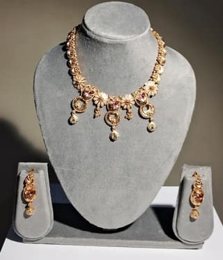 NECKLACE RAJ