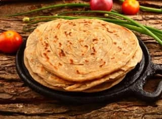 Laccha paratha