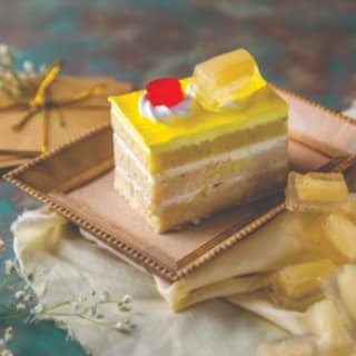 Monginis Pineapple Pastry