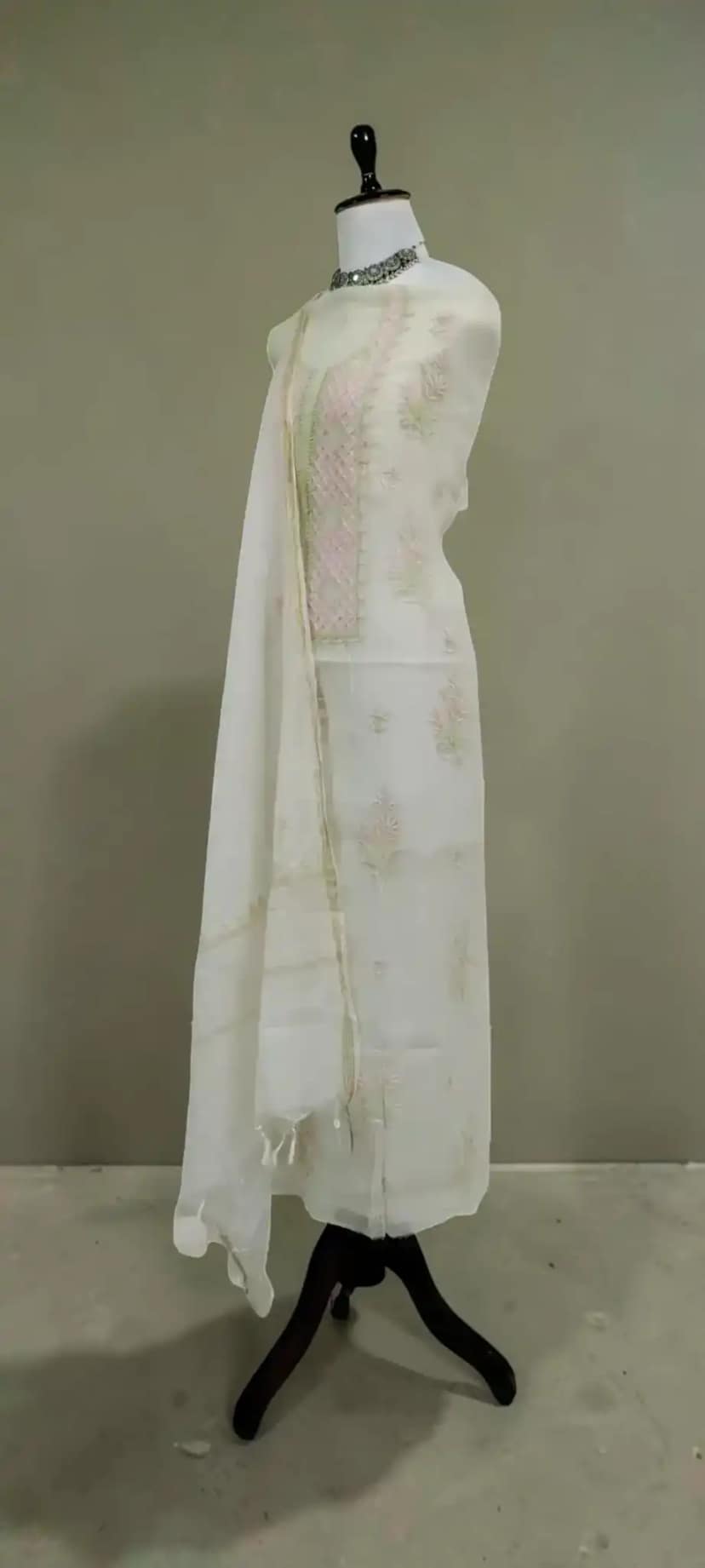 Hand-Embroidered Lucknow Chikankari Mul Cotton Dress Material view 2