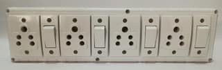 6A 4 Sockets (5 Pin Socket) & 4 Switch (Straight) Extension Box without Wire
