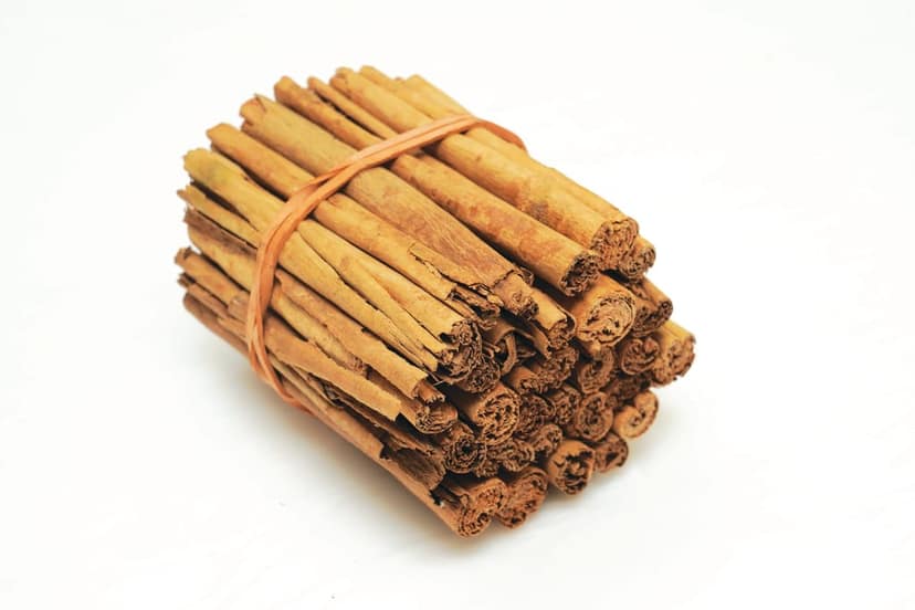 Fresh True Srilankan/Ceylon Cinnamon Quills (Cinnamomum verum) – H1 Grade Cinnamon Spice from Sri Lanka, True Cinnamon view 2