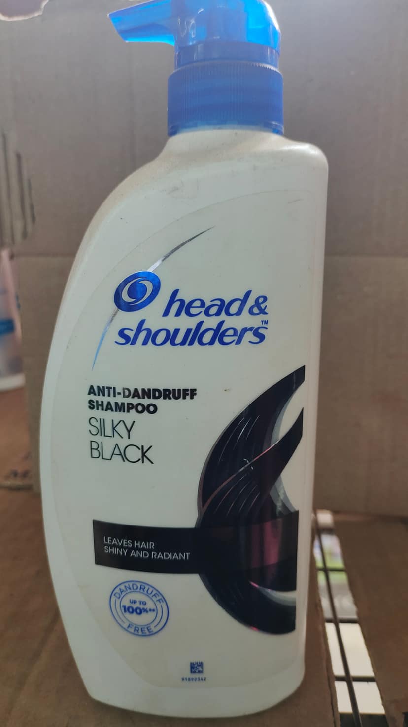Head & shoulder anti dandruff shampoo silky black