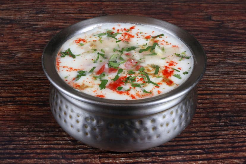 Mixed raita