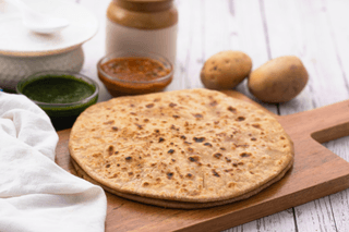 Aloo paratha [1 pc]