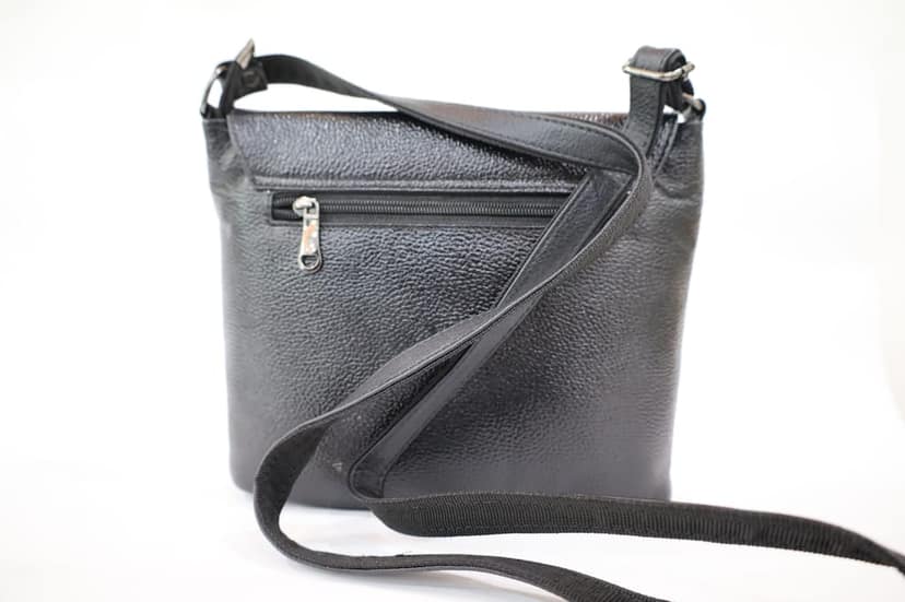 Stylish Black Leather Crossbody Bag, Multi-Compartment Design with Adjustable Strap, Textured Finish view 2