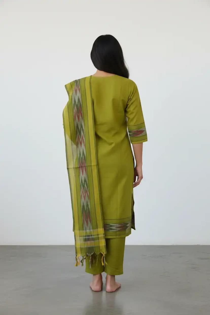 Mangalagiri Cotton 3-Piece Kurta Set in Mehendi Green view 2