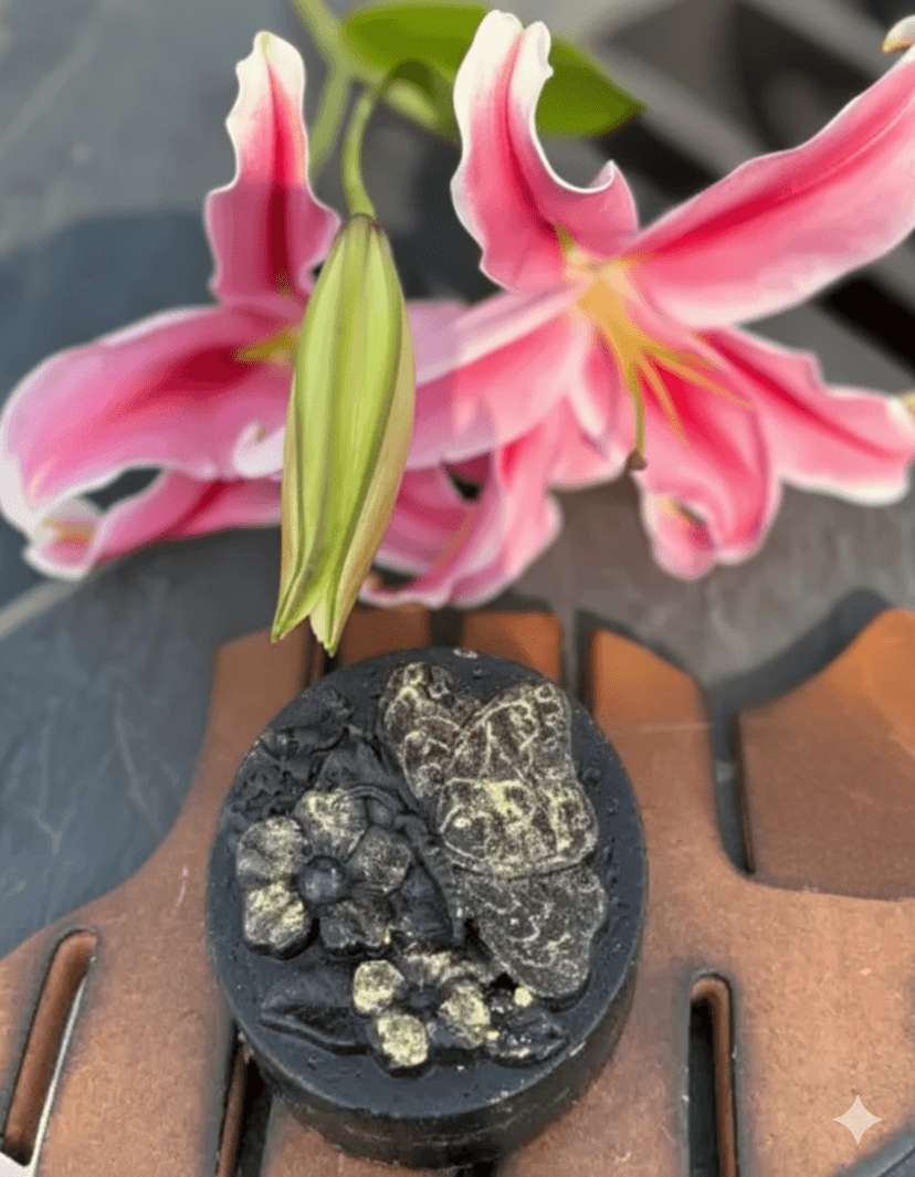 Craafty Souls - Activated Charcoal & Mint Spa Bar | Handmade Detox Soap for Face & Body view 2