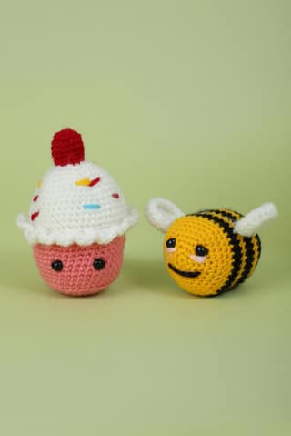 The Original Knit Beginner's Crochet Kit (Set of 2) - Pink & Yellow