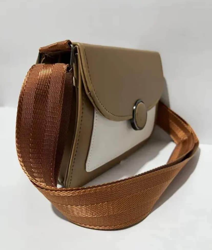 Stylish Tan & White Two-Tone Crossbody Shoulder Bag with Adjustable Strap view 2