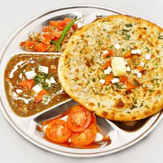 Aloo naan thali