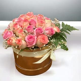 The Blooming Story Pink Jumelia Rose and Gypso Metallic Bouquet Box Arrangement
