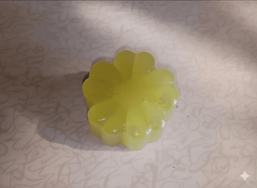 Laksh Herbal Products Lemon Honey Soap – Refresh & Nourish (1pc) view 2