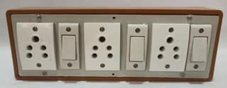 6A 3 Sockets (5 Pin Socket) & 3 Switch Extension Box with 6A Plug & 50m Wire