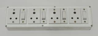 6A 4 Sockets (3 Pin Socket) & 4 Switch (Straight) Extension Box without Wire