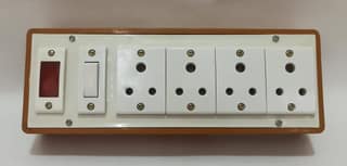 6A 4 Sockets (3 Pin Socket) & 1 Switch Extension Box with Indicator, 16A Plug & 50m Wire
