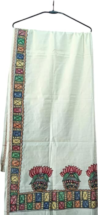 Exquisite Bhagapuri Silk Dupatta with Handmade Madhubani Painting - Vibrant Cultural Artistry for Weddings, Festive Occasions, Featuring Geometric Patterns and Floral Motifs