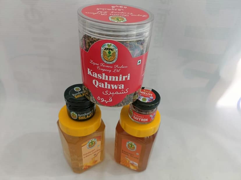 Combo Pack ( Kashmiri Qahwa, Honey white , Kesar honey , Shilajeet , Saffron mongra ) view 2
