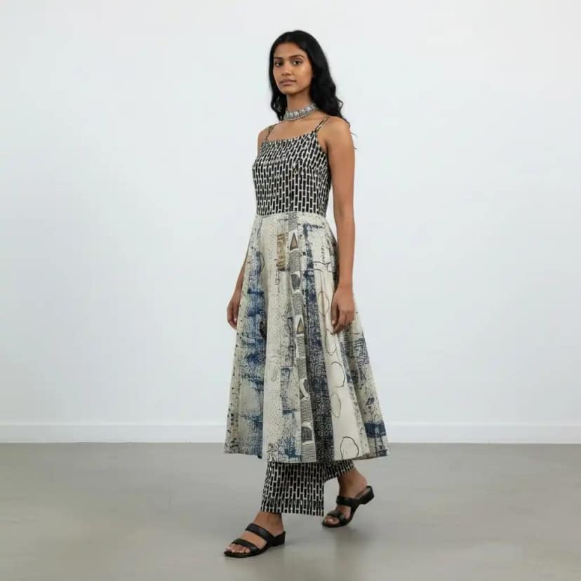 Handloom Cotton Co-Ord Set in Black and Off White with Mirror Work view 2