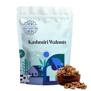 VASUNDHARA DHARITRI Kashmiri Walnuts 250g, Walnuts Without Shells, High in Omega-3 Fatty Acids, Boosts Immunity, Healthy Nuts for Fasting, Snacking & Baking, No Preservatives & Gluten-Free Sn
