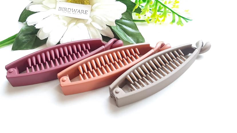 BIRDWARE Big-Size Black Color Imported Rubber Acrylic Material Stone Banana Hair Clips For Women (Pack of 4 Pc, Multi Colour) | Hair Clutchers BIRDWARE Big-Size Black Color Imported Rubber Acrylic Material Stone Banana Hair Clips For Women (Pack of 4 Pc, view 2