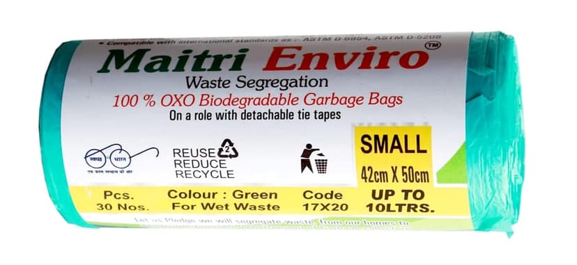 MAITRI ENVIRO OXO BIODEGRADABLE GARBAGE BAGS ROLL GREEN 17"X19" (SMALL) PACK OF 4 120 PCS (30 PCS PER ROLL) view 2