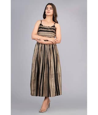 NUPITAL Rayon Printed Anarkali Women's Kurti - Black ( Pack of 1 )
