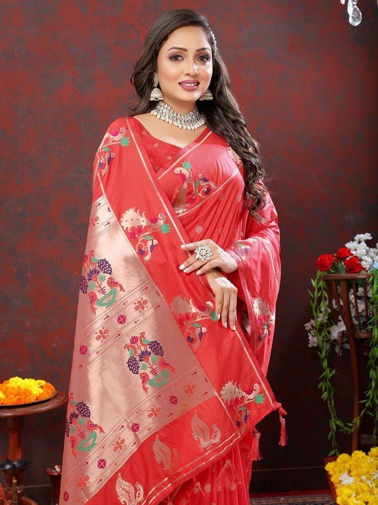 Red Soft Paithani Silk Woven Design Copper Zari Meenakari Weaving Saree view 2
