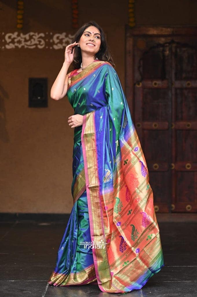 Mayur ~ Authentic Traditional Handloom Pure Silk Paithani Dual Tone Bluish Grey Green with Light Purple Border (available in traditional pallu) view 2