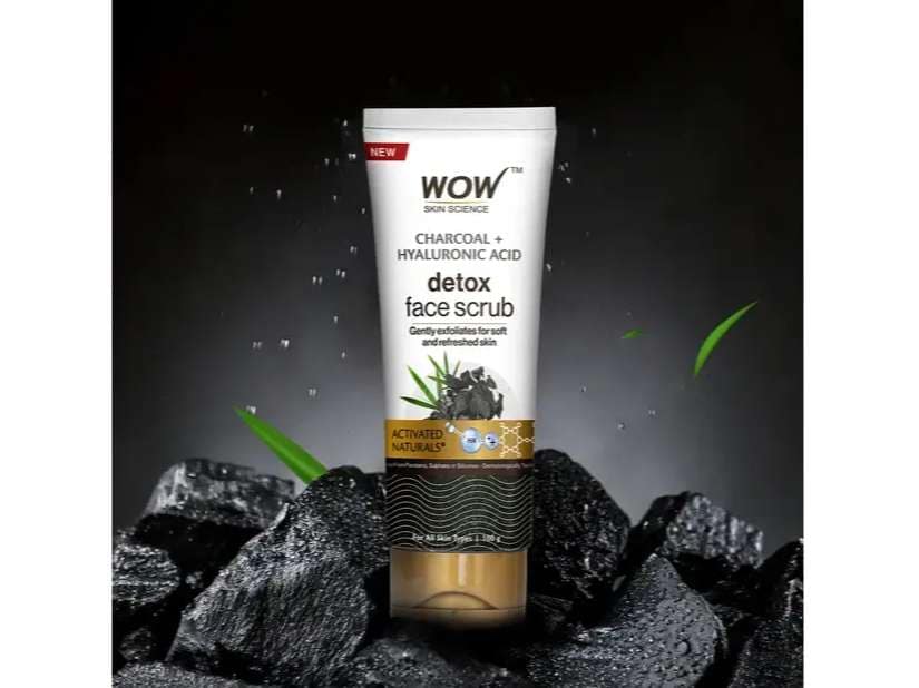 WOW Skin Science Activated Charcoal Face Scrub - 100 ml - Clearance sale