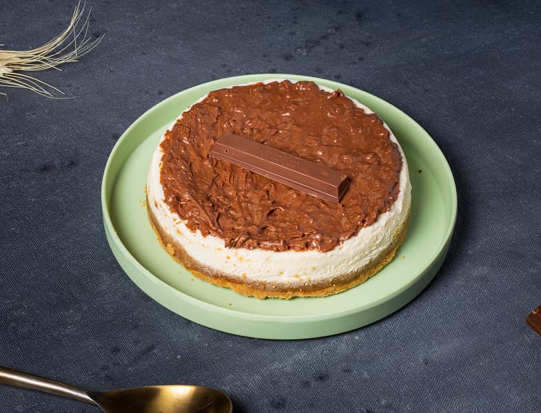 Kitkat baked cheesecake 1/2 kg