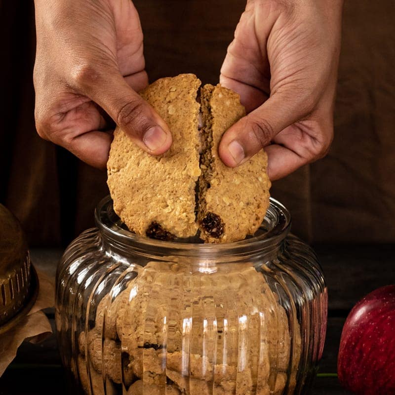 Oat & Raisin Cookies view 2