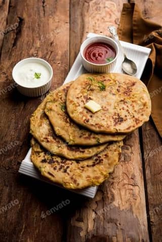 Paneer paratha